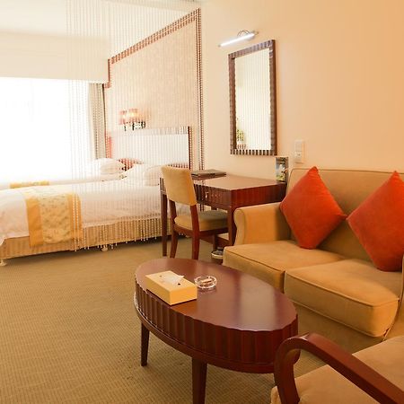 Starway Hotel Silver تشوهاى المظهر الخارجي الصورة